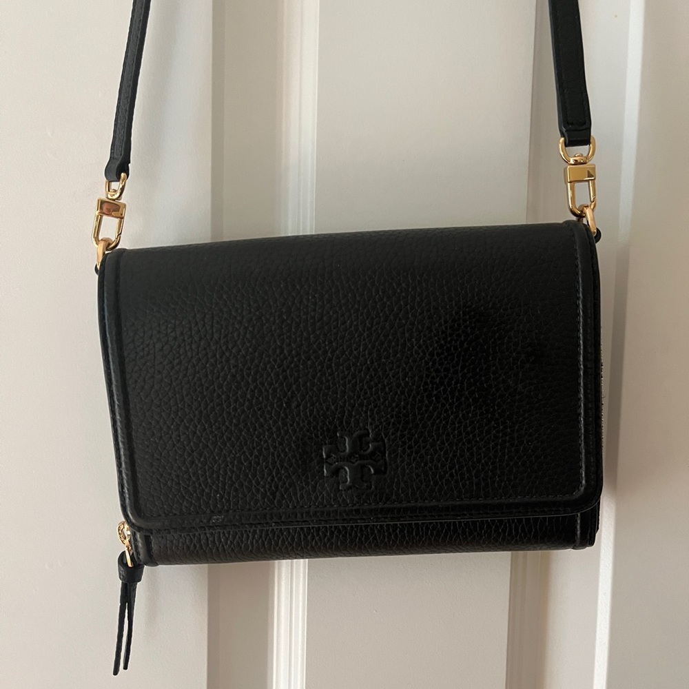 Tory Burch Black Leather Wallet Crossbody